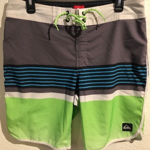 Quiksilver Men's Ag47 Recycled 4 Way Stretch Board